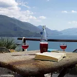 Prosecco *